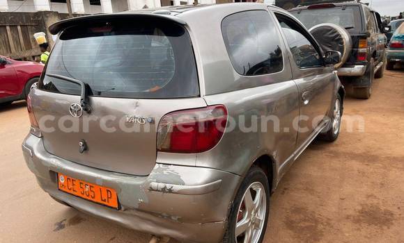 Sayi Na hannu Toyota Vitz Sauran Mota in Yaounde a Babban Kamaru Sayi Na hannu Toyota Vitz Sauran Mota in Yaounde a Babban Kamaru