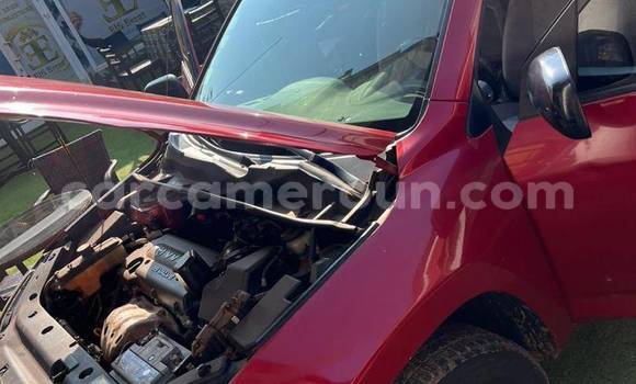 Sayi Na hannu Toyota RAV4 Red Mota in Yaounde a Babban Kamaru Sayi Na hannu Toyota RAV4 Red Mota in Yaounde a Babban Kamaru