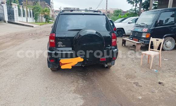 Sayi Na hannu Toyota RAV4 Black Mota in Yaounde a Babban Kamaru Sayi Na hannu Toyota RAV4 Black Mota in Yaounde a Babban Kamaru