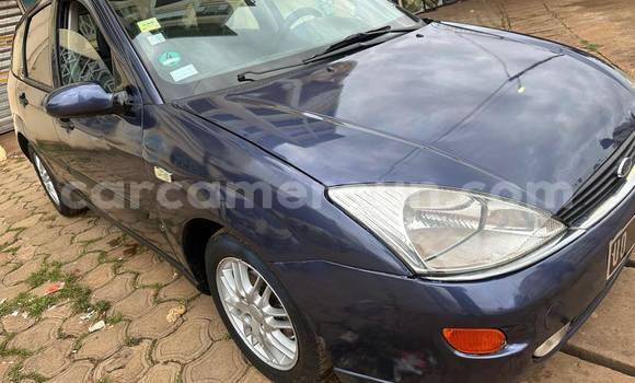 Sayi Na hannu Ford Focus Blue Mota in Yaounde a Babban Kamaru Sayi Na hannu Ford Focus Blue Mota in Yaounde a Babban Kamaru