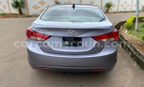 Sayi Na hannu Hyundai Elantra Sauran Mota in Yaounde a Babban Kamaru Sayi Na hannu Hyundai Elantra Sauran Mota in Yaounde a Babban Kamaru
