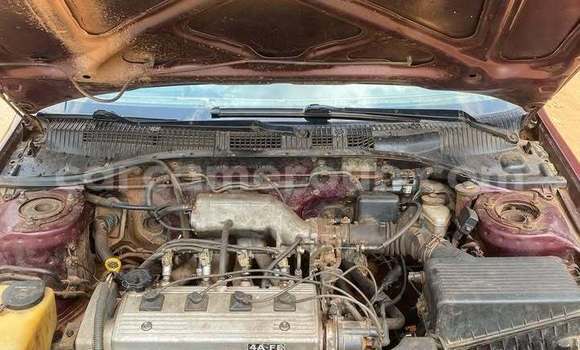 Acheter Occasion Voiture Toyota Carina Rouge à Yaoundé, Central Cameroon Acheter Occasion Voiture Toyota Carina Rouge à Yaoundé, Central Cameroon