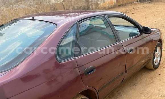 Acheter Occasion Voiture Toyota Carina Rouge à Yaoundé, Central Cameroon Acheter Occasion Voiture Toyota Carina Rouge à Yaoundé, Central Cameroon