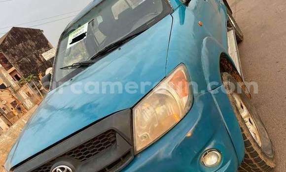 Acheter Occasion Voiture Toyota Vigo Bleu à Yaoundé, Central Cameroon