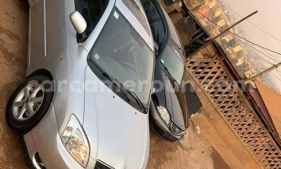 Sayi Na hannu Toyota Corolla Sauran Mota in Yaounde a Babban Kamaru