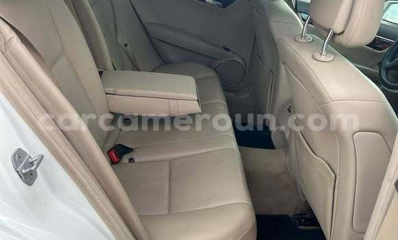 Acheter Occasion Voiture Mercedes‒Benz C–Class Blanc à Yaoundé, Central Cameroon Acheter Occasion Voiture Mercedes‒Benz C–Class Blanc à Yaoundé, Central Cameroon
