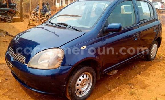 Sayi Na hannu Toyota Yaris Blue Mota in Yaounde a Babban Kamaru