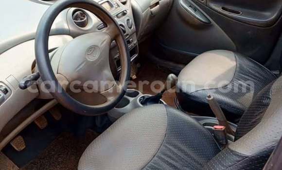 Acheter Occasion Voiture Toyota Yaris Bleu à Yaoundé, Central Cameroon Acheter Occasion Voiture Toyota Yaris Bleu à Yaoundé, Central Cameroon