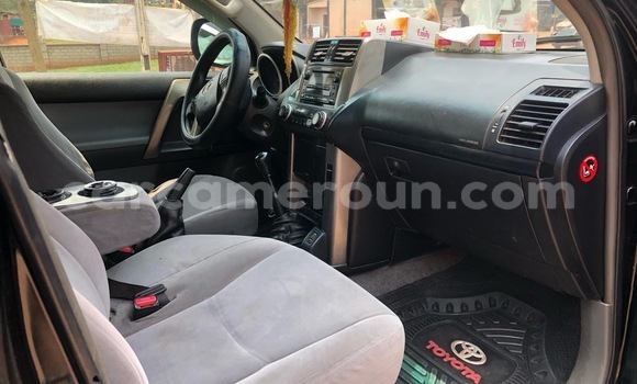 Acheter Neuf Voiture Toyota Prado Noir à Yaoundé, Central Cameroon Acheter Neuf Voiture Toyota Prado Noir à Yaoundé, Central Cameroon