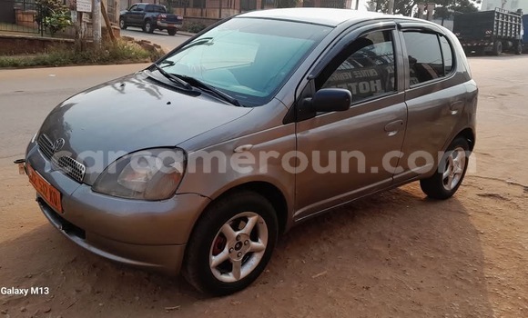 Sayi Na hannu Toyota Yaris Sauran Mota in Yaounde a Babban Kamaru