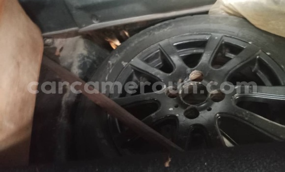 Acheter Occasion Voiture Toyota Corolla Gris à Douala, Littoral Cameroon Acheter Occasion Voiture Toyota Corolla Gris à Douala, Littoral Cameroon