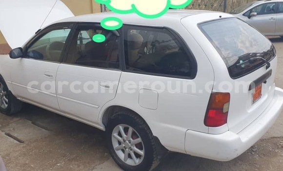 Acheter Neuf Voiture Toyota Corolla Blanc à Douala, Littoral Cameroon Acheter Neuf Voiture Toyota Corolla Blanc à Douala, Littoral Cameroon