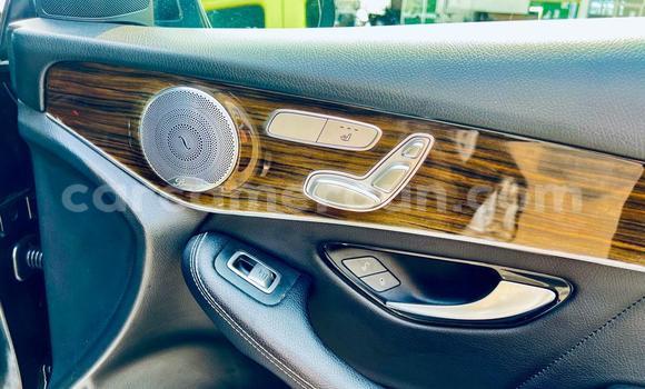 Sayi Na hannu Mercedes‒Benz GLC Coupe Black Mota in Douala a Ƙasar Kamaru Sayi Na hannu Mercedes‒Benz GLC Coupe Black Mota in Douala a Ƙasar Kamaru