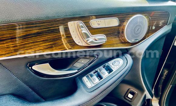 Sayi Na hannu Mercedes‒Benz GLC Coupe Black Mota in Douala a Ƙasar Kamaru Sayi Na hannu Mercedes‒Benz GLC Coupe Black Mota in Douala a Ƙasar Kamaru