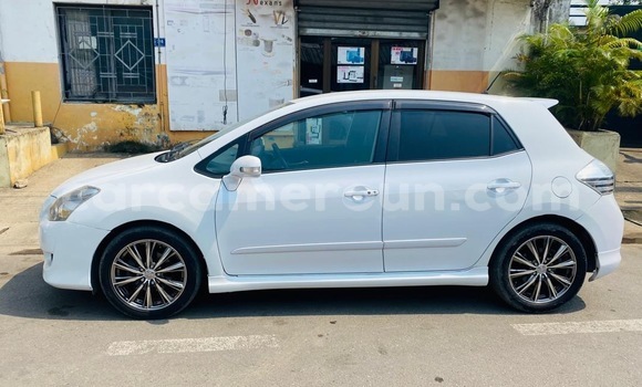Acheter Neuf Voiture Toyota Blade Blanc à Douala, Littoral Cameroon Acheter Neuf Voiture Toyota Blade Blanc à Douala, Littoral Cameroon