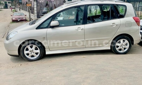 Buy Used Toyota Corolla Verso Other Car in Douala in Littoral Cameroon Buy Used Toyota Corolla Verso Other Car in Douala in Littoral Cameroon