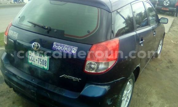 Acheter Occasion Voiture Toyota Matrix Bleu à Douala, Littoral Cameroon Acheter Occasion Voiture Toyota Matrix Bleu à Douala, Littoral Cameroon