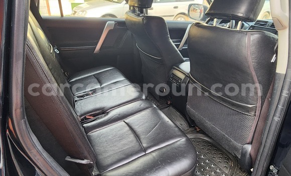 Sayi Imported Toyota Land Cruiser Prado Black Mota in Douala a Ƙasar Kamaru Sayi Imported Toyota Land Cruiser Prado Black Mota in Douala a Ƙasar Kamaru