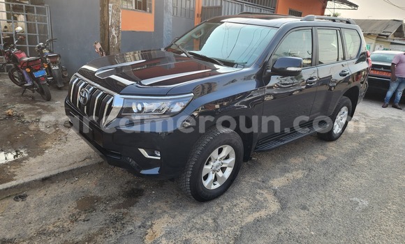Sayi Imported Toyota Land Cruiser Prado Black Mota in Douala a Ƙasar Kamaru Sayi Imported Toyota Land Cruiser Prado Black Mota in Douala a Ƙasar Kamaru