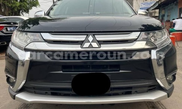 Buy Used Mitsubishi Outlander Black Car in Douala in Littoral Cameroon