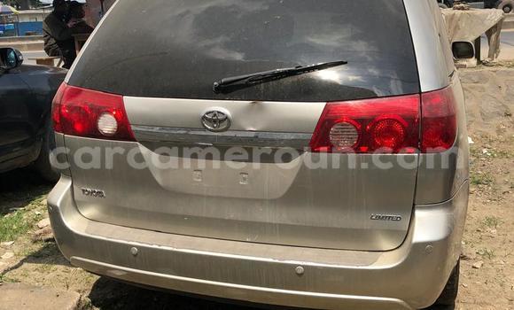 Acheter Occasion Voiture Toyota Sienta Autre à Buea, Southwest Cameroon Acheter Occasion Voiture Toyota Sienta Autre à Buea, Southwest Cameroon
