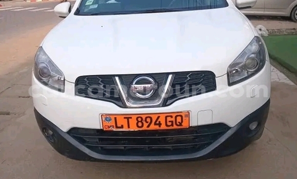 Buy Used Nissan Qashqai White Car in Douala in Littoral Cameroon Buy Used Nissan Qashqai White Car in Douala in Littoral Cameroon