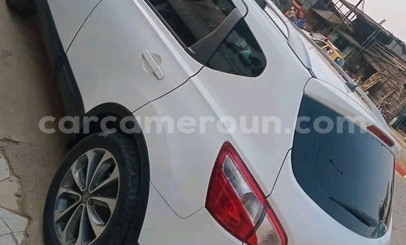 Buy Used Nissan Qashqai White Car in Douala in Littoral Cameroon Buy Used Nissan Qashqai White Car in Douala in Littoral Cameroon