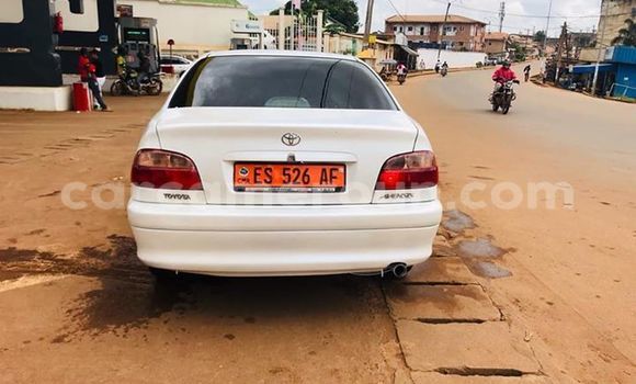 Acheter Occasion Voiture Toyota Avensis Blanc à Yaoundé, Central Cameroon Acheter Occasion Voiture Toyota Avensis Blanc à Yaoundé, Central Cameroon