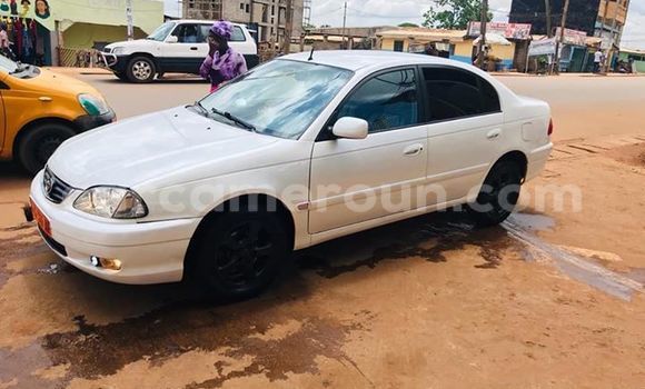 Acheter Occasion Voiture Toyota Avensis Blanc à Yaoundé, Central Cameroon Acheter Occasion Voiture Toyota Avensis Blanc à Yaoundé, Central Cameroon