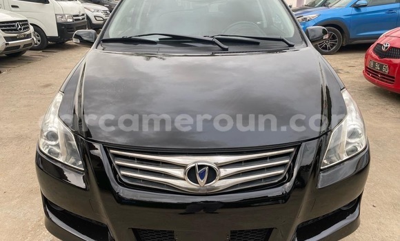 Sayi Imported Toyota Blade Black Mota in Douala a Ƙasar Kamaru Sayi Imported Toyota Blade Black Mota in Douala a Ƙasar Kamaru