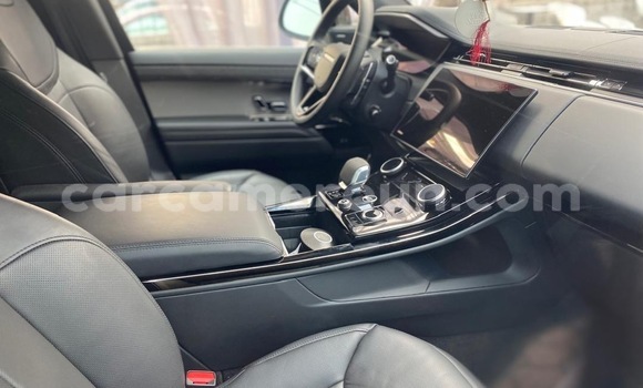 Sayi Sabo Land Rover Range Rover Sport White Mota in Douala a Ƙasar Kamaru Sayi Sabo Land Rover Range Rover Sport White Mota in Douala a Ƙasar Kamaru