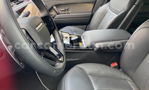 Sayi Sabo Land Rover Range Rover Sport White Mota in Douala a Ƙasar Kamaru Sayi Sabo Land Rover Range Rover Sport White Mota in Douala a Ƙasar Kamaru