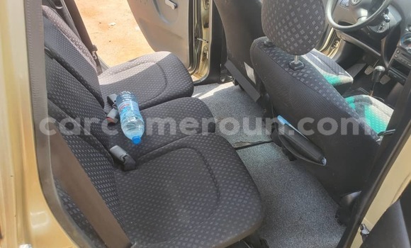 Buy Used Toyota Yaris Verso Beige Car in Douala in Littoral Cameroon Buy Used Toyota Yaris Verso Beige Car in Douala in Littoral Cameroon