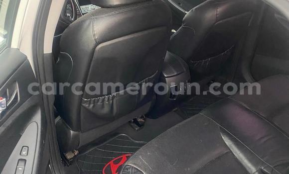 Sayi Na hannu Hyundai Sonata White Mota in Douala a Ƙasar Kamaru Sayi Na hannu Hyundai Sonata White Mota in Douala a Ƙasar Kamaru