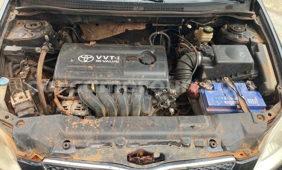 Sayi Sabo Toyota Corolla Black Mota in Douala a Ƙasar Kamaru Sayi Sabo Toyota Corolla Black Mota in Douala a Ƙasar Kamaru