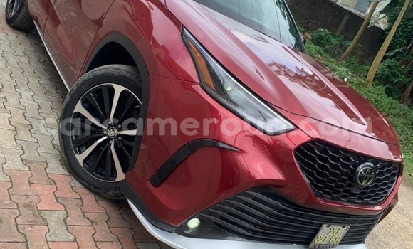 Acheter Import Voiture Toyota Highlander Rouge à Douala, Littoral Cameroon