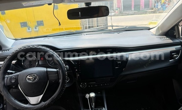 Buy Import Toyota RAV4 Silver Car in Douala in Littoral Cameroon