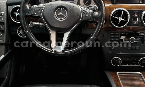 Sayi Sabo Mercedes‒Benz GL-klasse Azurfa Mota in Yaounde a Babban Kamaru Sayi Sabo Mercedes‒Benz GL-klasse Azurfa Mota in Yaounde a Babban Kamaru