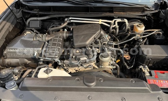 Acheter Neuf Voiture Toyota Land Cruiser Prado Gris à Yaoundé, Central Cameroon Acheter Neuf Voiture Toyota Land Cruiser Prado Gris à Yaoundé, Central Cameroon