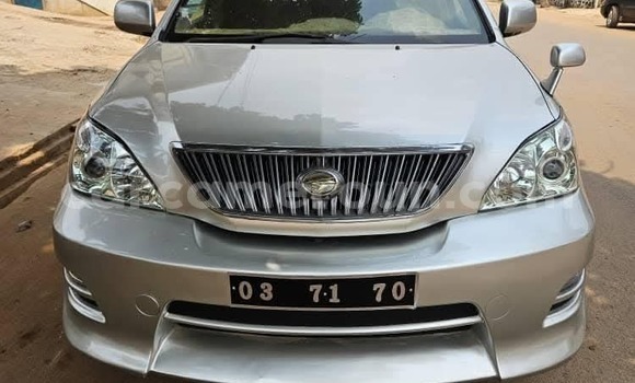 Acheter Occasion Voiture Toyota Harrier Gris à Yaoundé, Central Cameroon