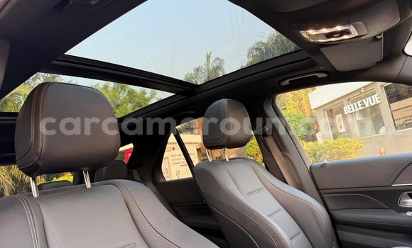 Sayi Sabo Mercedes‒Benz GLE Black Mota in Douala a Ƙasar Kamaru Sayi Sabo Mercedes‒Benz GLE Black Mota in Douala a Ƙasar Kamaru