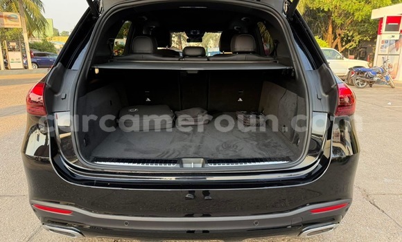 Sayi Sabo Mercedes‒Benz GLE Black Mota in Douala a Ƙasar Kamaru Sayi Sabo Mercedes‒Benz GLE Black Mota in Douala a Ƙasar Kamaru