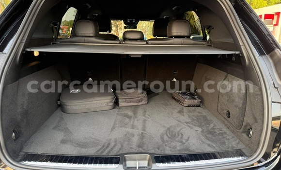 Sayi Sabo Mercedes‒Benz GLE Black Mota in Douala a Ƙasar Kamaru Sayi Sabo Mercedes‒Benz GLE Black Mota in Douala a Ƙasar Kamaru