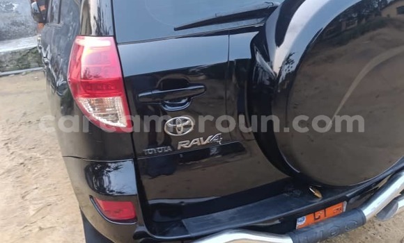 Acheter Occasion Voiture Toyota RAV4 Noir à Douala, Littoral Cameroon Acheter Occasion Voiture Toyota RAV4 Noir à Douala, Littoral Cameroon