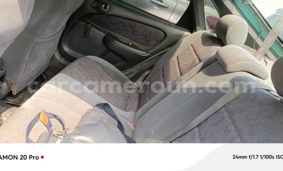 Sayi Na hannu Toyota Corolla Sauran Mota in Douala a Ƙasar Kamaru Sayi Na hannu Toyota Corolla Sauran Mota in Douala a Ƙasar Kamaru