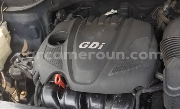 Sayi Na hannu Hyundai Santa Fe Blue Mota in Douala a Ƙasar Kamaru Sayi Na hannu Hyundai Santa Fe Blue Mota in Douala a Ƙasar Kamaru