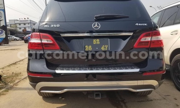 Sayi Sabo Mercedes‒Benz ML–Class Black Mota in Douala a Ƙasar Kamaru Sayi Sabo Mercedes‒Benz ML–Class Black Mota in Douala a Ƙasar Kamaru