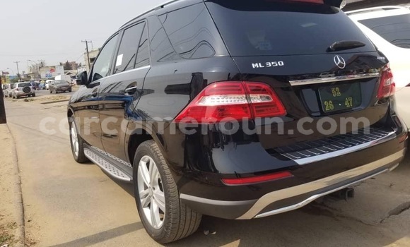 Sayi Sabo Mercedes‒Benz ML–Class Black Mota in Douala a Ƙasar Kamaru Sayi Sabo Mercedes‒Benz ML–Class Black Mota in Douala a Ƙasar Kamaru