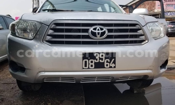 Acheter Neuf Voiture Toyota Highlander Gris à Douala, Littoral Cameroon Acheter Neuf Voiture Toyota Highlander Gris à Douala, Littoral Cameroon
