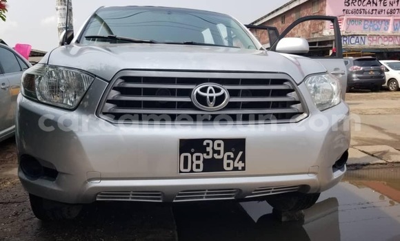 Acheter Neuf Voiture Toyota Highlander Gris à Douala, Littoral Cameroon Acheter Neuf Voiture Toyota Highlander Gris à Douala, Littoral Cameroon